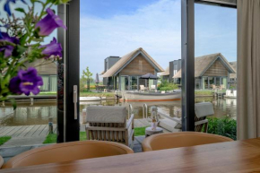 Aan Het Water Wetterhaghe evt met stoere E sloep